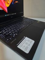 Laptop Gamer HP Victus - AMD Ryzen 5 8645HS - NVIDIA RTX 3050 - 16GB RAM - Imagen 4