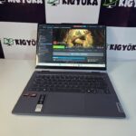 LENOVO IdeaPad 5 2-in-1 14AHP9 AMD Ryzen 7 8845HS AMD Radeon 780M