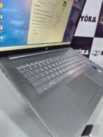 HP 17 Touch Laptop Intel Core i5-1135G7 Intel Iris Xe Graphics - Imagen 2