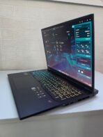 Laptop Gamer Acer Predator Helios Neo 18 AI: Intel Core Ultra 9 | RTX 5070 Ti 12GB | 16GB DDR5 | 1TB SSD | 240Hz - Imagen 6