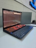 LAPTOP CREATOR | ASUS ZENBOOK PRO DUO 15 UX582ZM | INTEL CORE I7-12700H | 16GB RAM | 1TB SSD | PANTALLA 15.6 OLED 4K + SCREENPAD | NVIDIA RTX 3060 6GB - Imagen 2