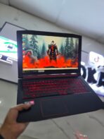 LAPTOP GAMER ACER NITRO 5 AMD RYZEN 5 2500 8GB RAM 256GB SSD RX 560X 4GB 15.6" IPS FHD